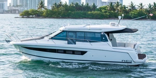 cheap yacht rental in miami