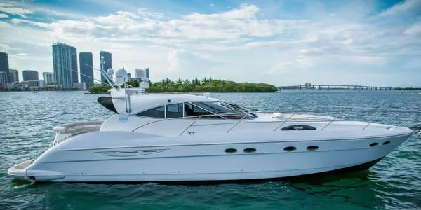 cheap yacht rentals in miami